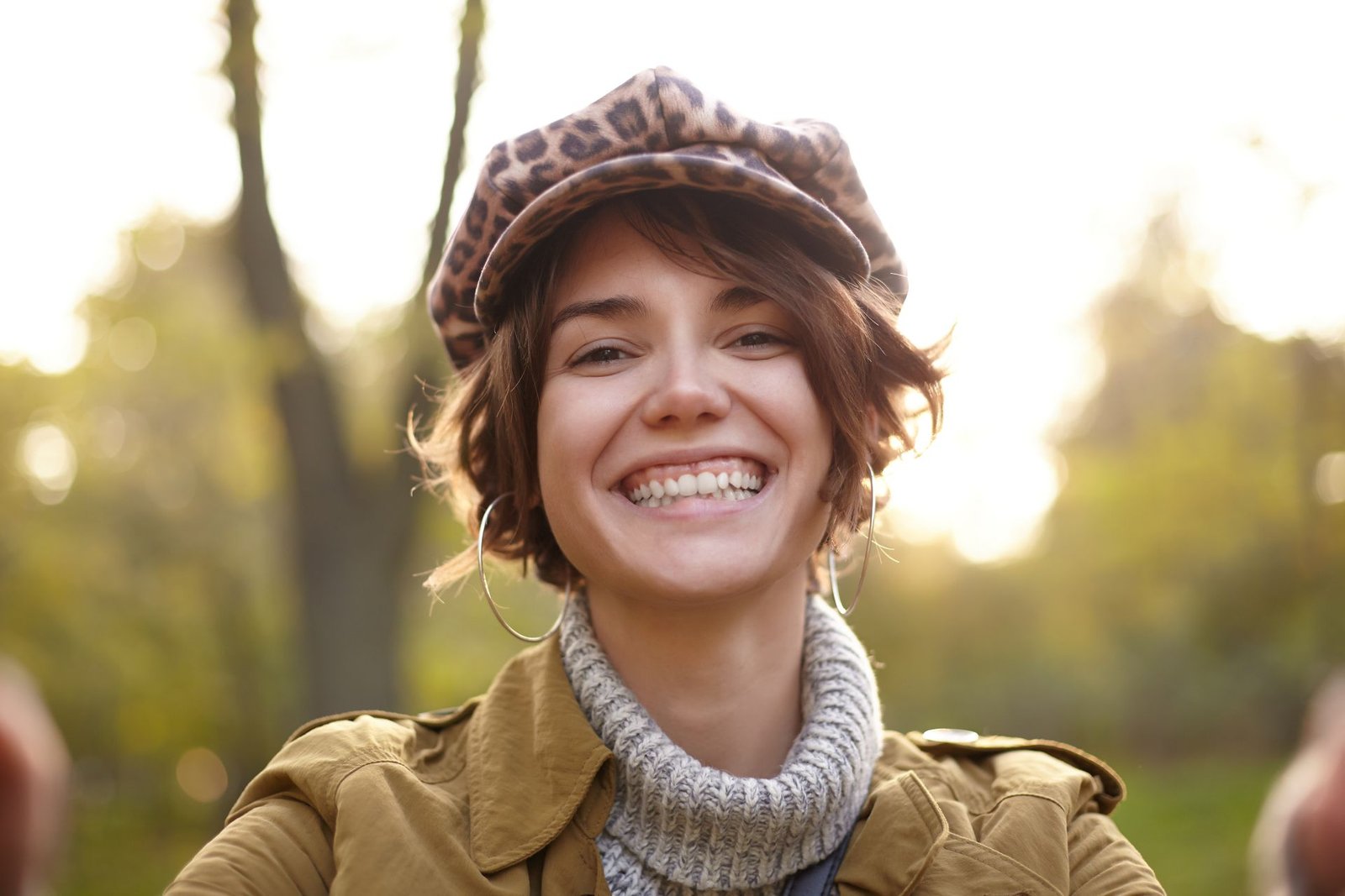 closeup-of-joyful-pretty-young-short-haired-brunet-2024-09-15-19-35-58-utc.jpg